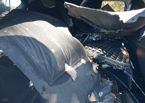 2025 Genesis Gv70 2.5T Awd из США, поврежденный, VIN 5NMMADTB2SH031448